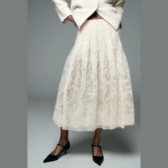Zara Cream Sequin Embroidered Long Midi Skirt Size S NWT - Picture 1 of 10